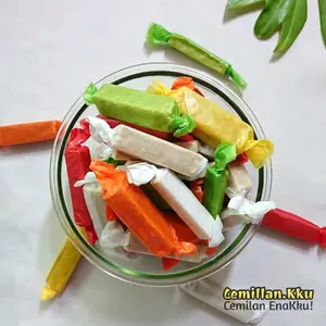 Permen Tape Cemilan Khas / Suwar Suwir Snack Jadul Manis dan Gurih