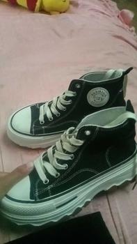 Product Review of Sepatu Sneakers Boots Wanita Casual Hak Tinggi Jaemin Sport Shoes MNS982 from n**n n**a s**a 0