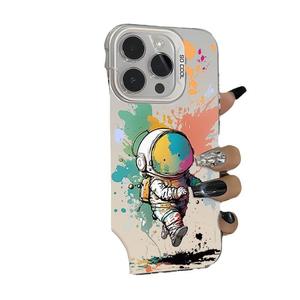 นักบินอวกาศเหมาะสำหรับเคสโทรศัพท์มือถือ Apple 15promax สีเงินความรู้สึกระดับไฮเอนด์ 14/13/12 รวมทุกอย่างสไตล์ร้อน