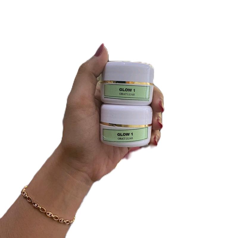 glow 01 paling ampuhhh buat kulit wajah sulit putih Muka  Hitam Perawatan Pencerah Pelembabkan kulit mnjadi glowing 0