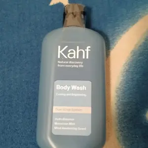 Kahf Body Wash Cooling and Brightening 200 ml - Sabun Mandi Cair Pria