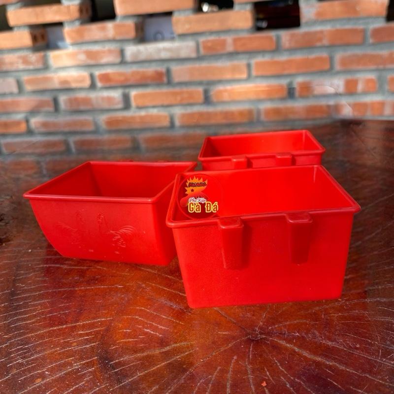  Máng ăn cho Gà Tre Chim Chóc gáo vuông cho gà size nhỏ 10x8x6 