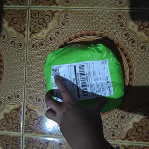 Bola Voli Mikasa V300W Jahit Size 5 Untuk Latihan Teknik Dasar Outdoor Volley Ball