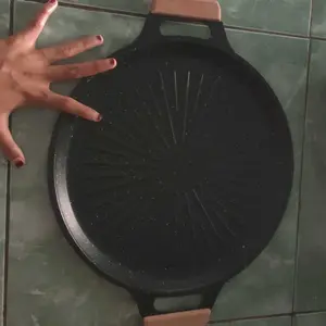 Alat Grill Panggang Panggangan BBQ Bulat Kompor Anti Lengket/Wajan Pemanggang BBQ Grill Pan Anti Lengket Serbaguna 34 cm Portable Kitchenware