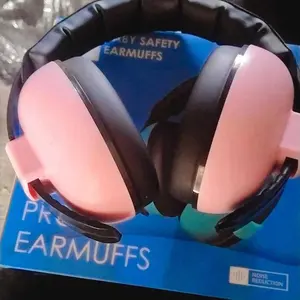 【in stock】0-3 Tahun Pengurangan Kebisingan Penutup Telinga anak-anak Yang Kedap Suara Hadiah untuk Bayi Baru Lahir Kuning/Hijau/Biru/Merah Muda Lindungi Pendengaran Anak Dengan Mudah