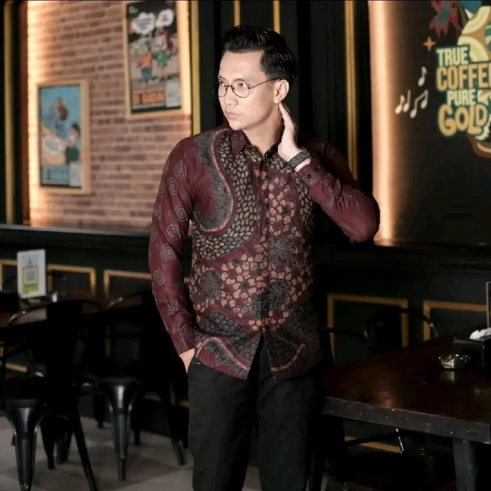 KEMEJA BATIK KEKINIAN MURAH KEREN