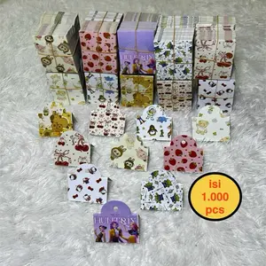 Hangtag Aksesoris Murah isi 1000 pcs Bahan Duplex 250gr Desain Variasi Motif Random Request Mix Motif