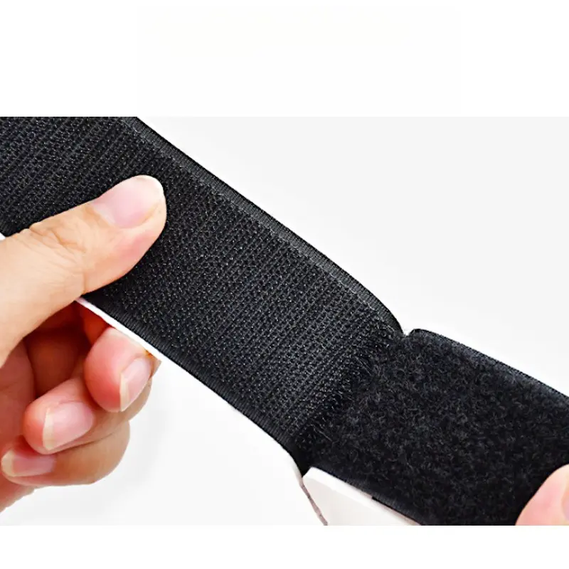 Miếng dán siêu dính dán thảm lót ô tô và các loại đồ trong gia đình băng dính đa năng 5