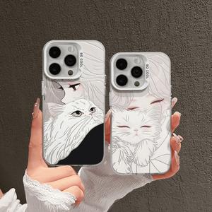 อุ้มแมว วัยรุ่นสำหรับ iPhone16promaxกรณีโทรศัพท์มือถือ iPhone15ความคิดสร้างสรรค์14 ใหม่ 13 พรีเมี่ยมสีเงิน 12/11 ป้องกันการตก XSMax ชายและหญิง 8Plus ความเรียบง่าย xs / xr กรณีป้องกัน