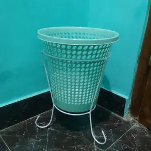 rak tempat sampah / stand tempat sampah / rak serbaguna Stretch Kebutuhan Rumah Storage Holders & Racks Rust-Proof White Hooks & Rails multifungsi