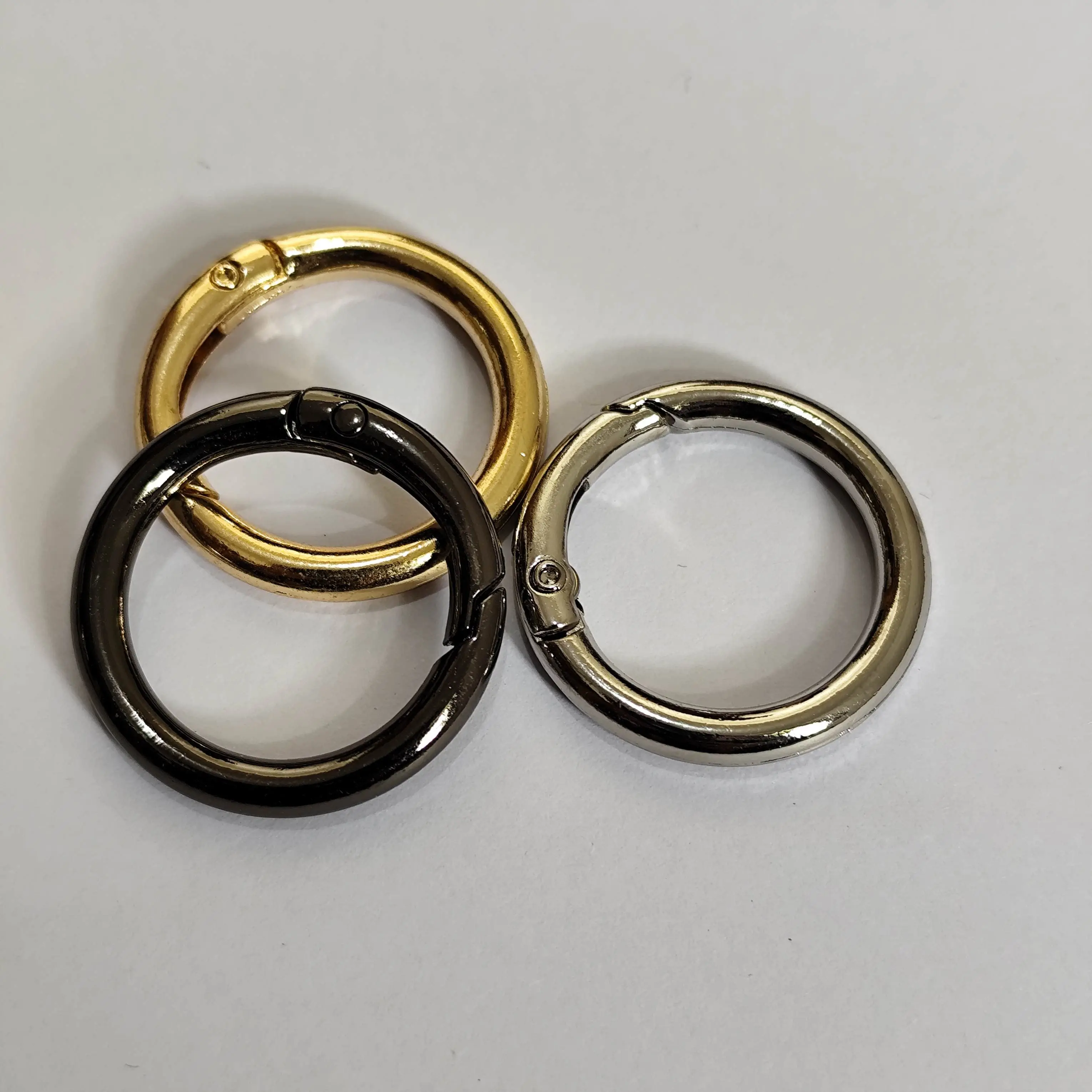 1pcs Cantolan Tas Ring Buka Tutup dengan Strap untuk Ponsel (IMPORT)