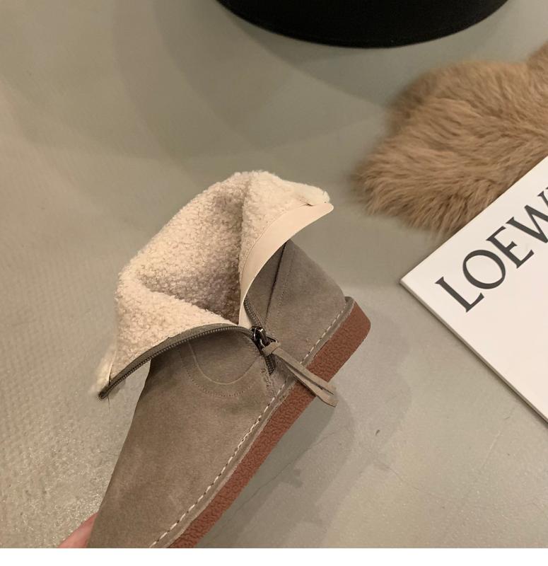Product Introduction of Winter New Flat Snow Boots Women's New Trend Mid Calf Boots Plus Warm Fashion Cotton Shoes Fur Leisure Footware 20