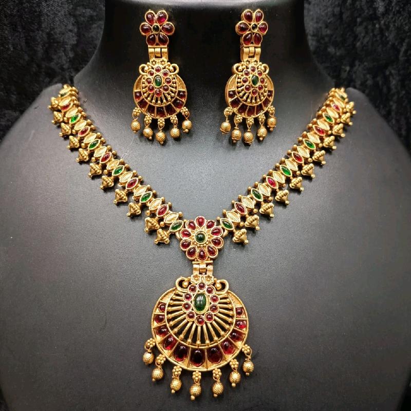 (C440) Unique Kumbam Design Necklace Set Matte Finishing - TikTok Shop ...