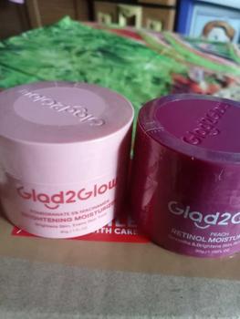 Product Review of GLAD2GLOW Peach Retinol Moisturizer 30 gram dengan Retinol & HPR untuk Memudarkan Garis Halus dan Kerutan from D**V 0