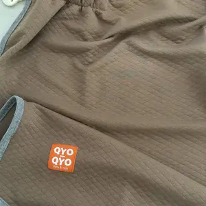 QYO-QYO - Blanket On The Go Selimut Bayi Clip On Penutup Menyusui 3in1 Diamond Knit Polos Premium