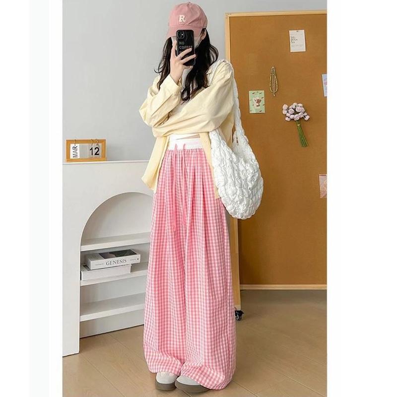 Celana Kulot Wanita Motif Kotak Kotak Kekinian – Bahan Adem & Nyaman Dipakai Sehari-hari – Kulot Kotak Kotak Premium Korean Look Stylish – Celana Casual Trend 2025 High Waist Modis untuk Hangout & Kerja