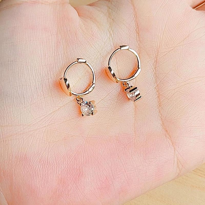 Anting jepit Love mata sircon anti karat Gold Earrings Elegan Aksesoris 3