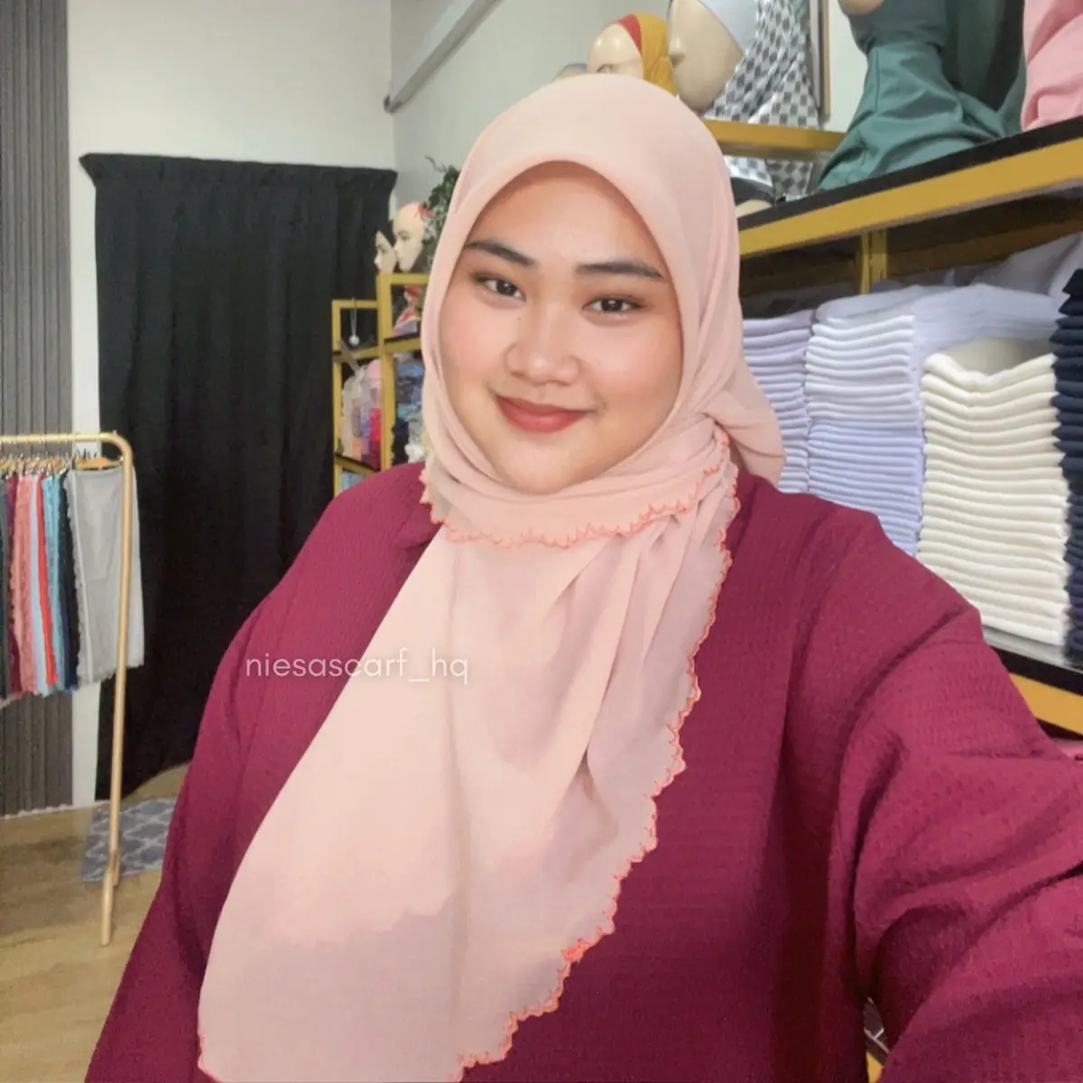 Bawal Chiffon Sulam Biku Lima
