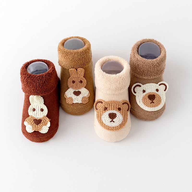 Tất Đi Trong Nhà Nhồi Bông Mùa Đông Vớ Ống Giữa Ấm Áp Và Chống Trượt Thiết Kế Vòng Cho Bé Vớ Gấu Hoạt Hình Dễ Thương Bông Trơn Cho Giày Dép Trẻ Em