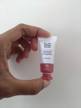 Product Review of [NEW SHADE] FS - gouté Goublush - All in One Cream Blush for Blush On, Eye Shadow & Color Corrector - Blendable │ High-Pigmented │ Lightweight from O**o D**i 0