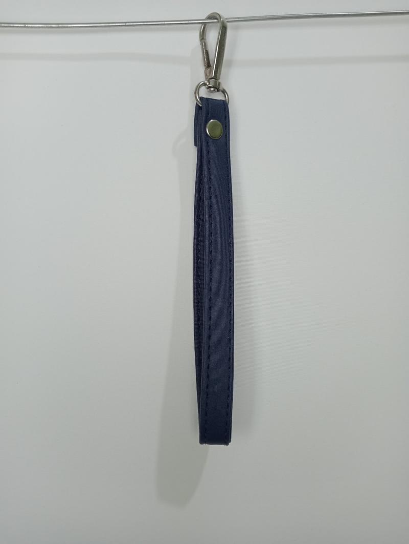 Product Introduction of Tali dompet wanita gantungan kunci motor gantungan kunci rumah gantungan kunci lemari gantungan tas aksesoris tas besi silver 26
