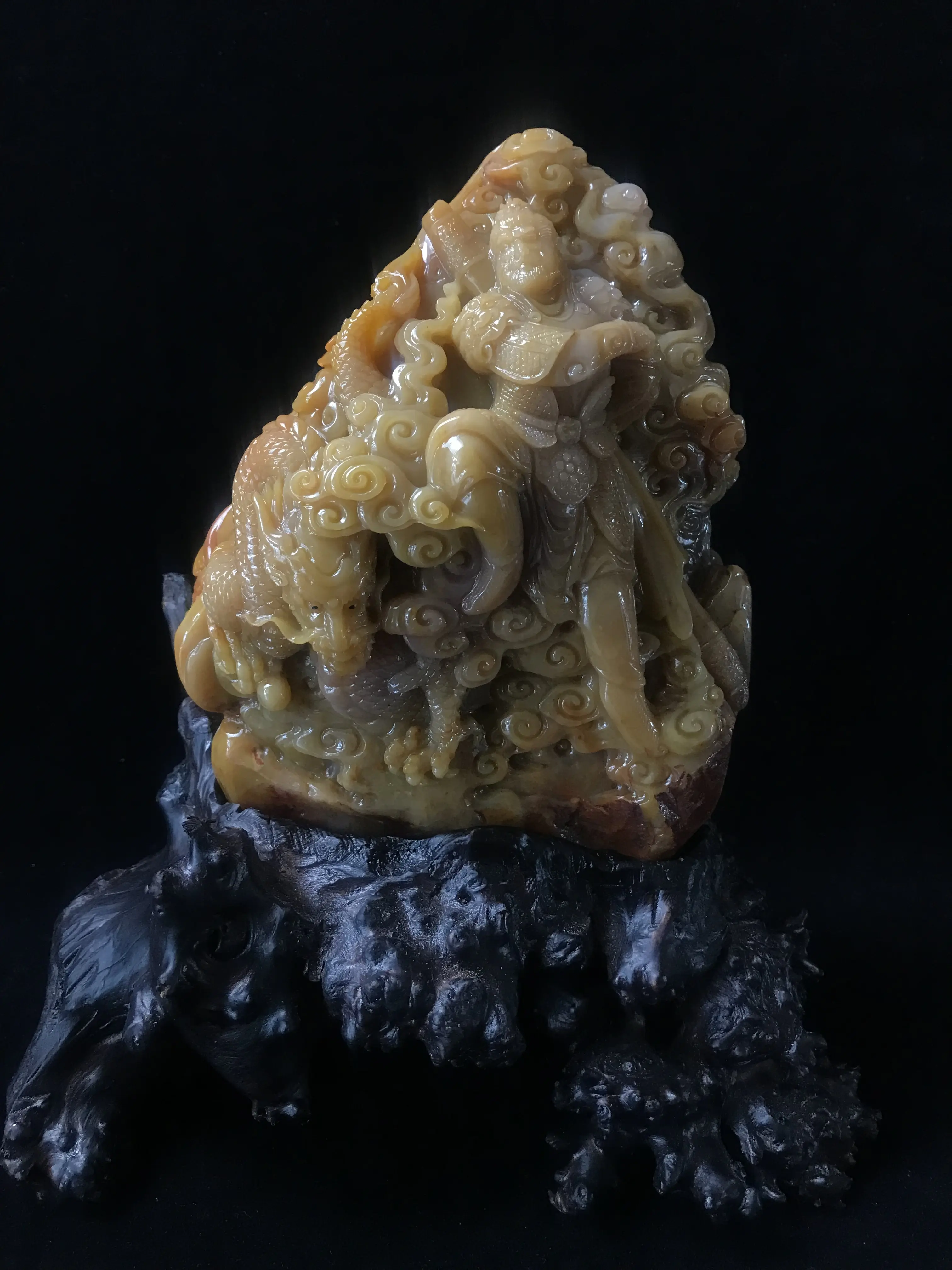 A Shoushan stone ornament—China’s national stone