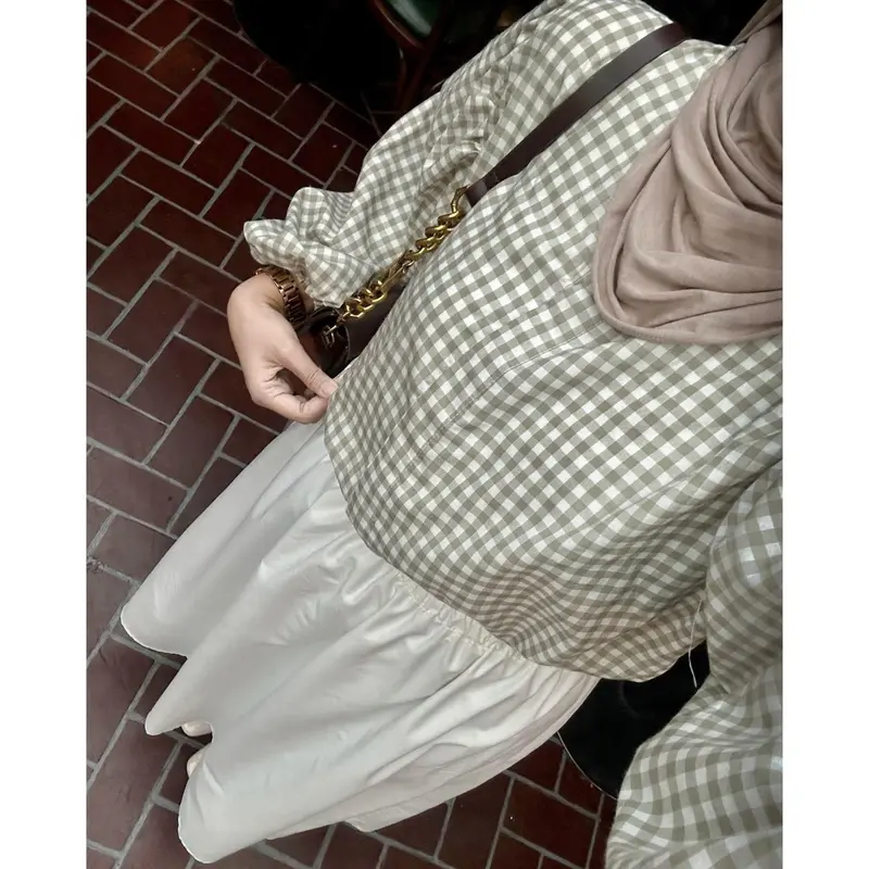 Tresa Blouse Atasan Wanita Katun Kotak Lengan Balon Oversize Busui by Kamalin 2