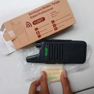 WLN HT WLN UHF Handy Talky TWO WAY RADIO BLACK - Walkie Talkie C1, Kuat dan Tahan Lama, Komunikasi Jarak Jauh, Outdoor, 16 Channel, Baterai Tahan Lama, COD