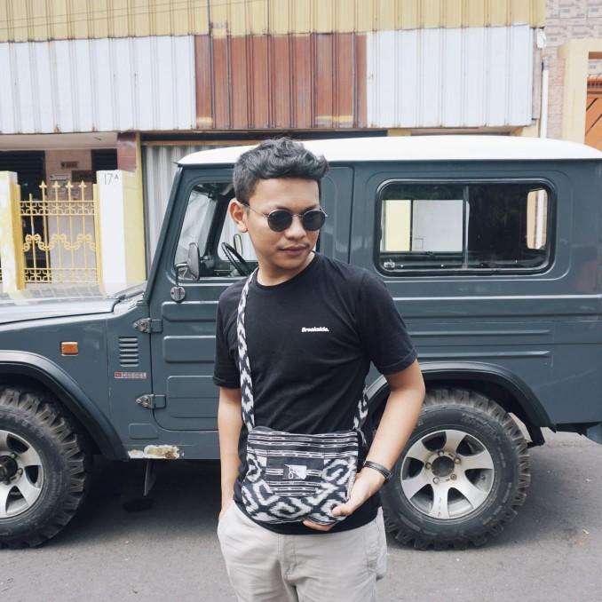 Tas tenun // slempang mini full tenun // tas Selempang // Slingbag Pria // tas simpel // tas unik // slempang pria // slempang cewek