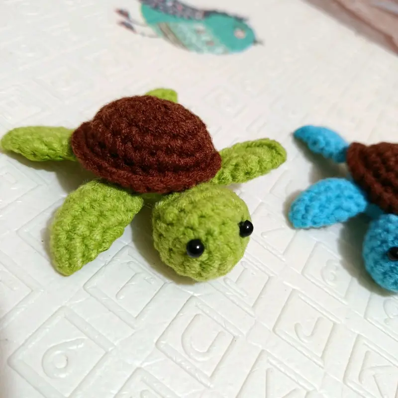 Arisa Crochet Turtle Keychain Handmade / Gantungan Kunci Bentuk Kura-kura 0