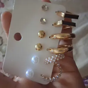 KR Set Anting 6pcs Anting Kotak Geometris dengan Mutiara Imitasi, Desain Retro dan Elegan, Cocok untuk Gaya Klasik atau Modern AF017