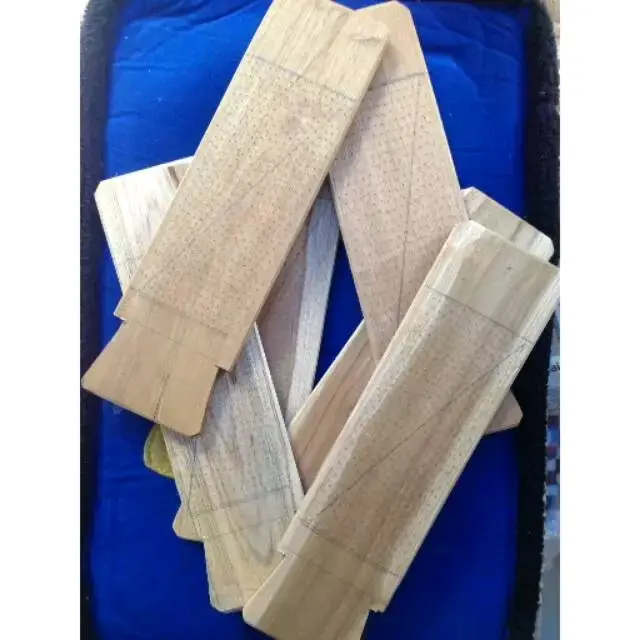 Parut kelapa / Parut kunyit, Kayu Jati