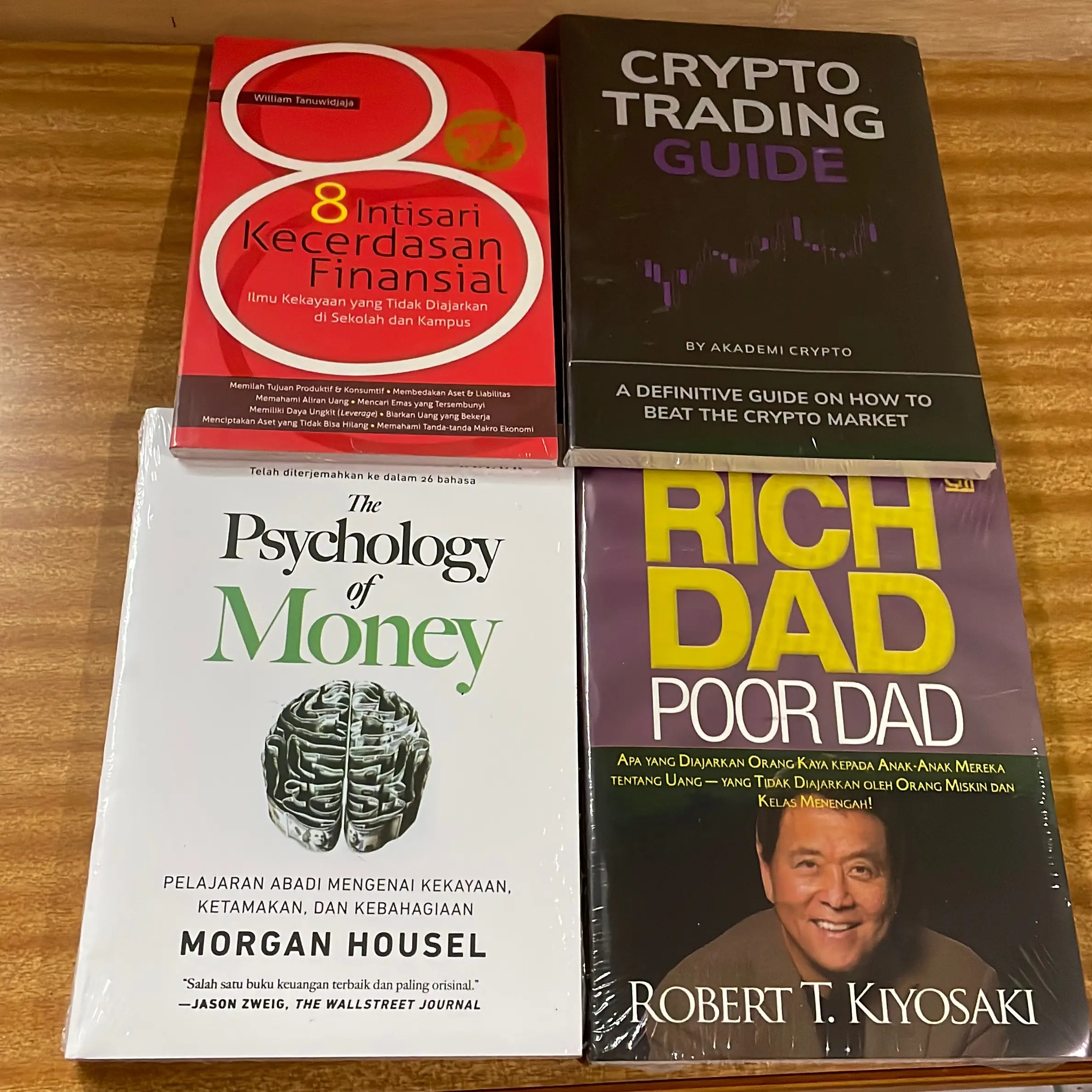 PAKET 4 BUKU PSYCHOLOGY OF MONEY - RICH DAD POOR DAD - CRYPTO TRADING GUIDE - 8 INTISARI KECERDASAN FINANSIAL WILIAM TANUWIDJAJA FOUNDER TOKOPEDIA