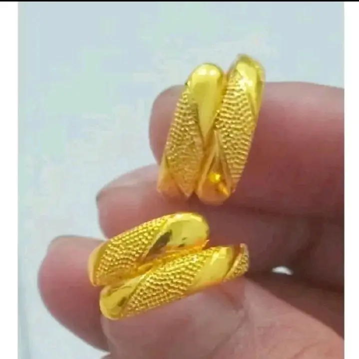 cincin unik motif ulir terbuat dari bahan koin logam  Gold1991-1992  Perhiasan Hadiah wanita Elegan tidak mengHitam Rings 3