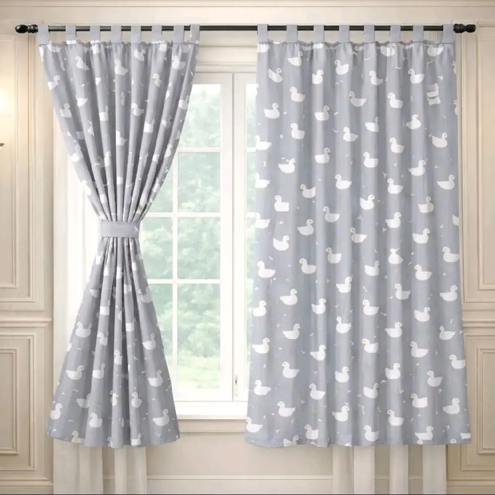 harga perlembar Gorden Jendela Pendek Minimalis uk 55cm x 150cm Motif Bebek Lucu untuk contoh menggunakan 4 lembar