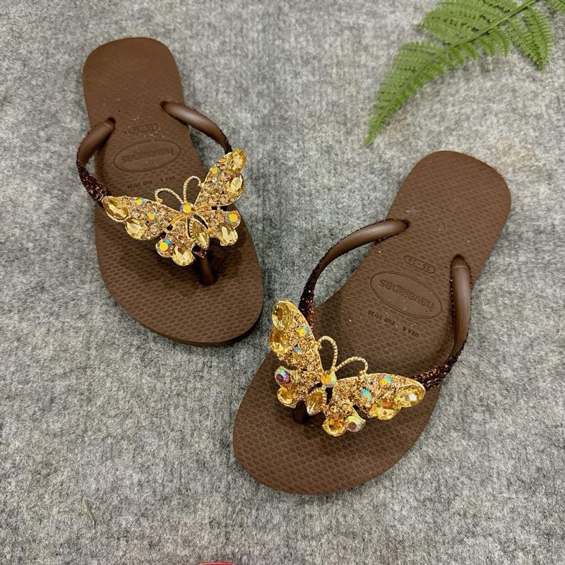  Havaianas - Dép Nữ Kim Tuyến Sợi Quai Mix Charm B Thạch Cao Su Êm Chân Lâm Trân. 
