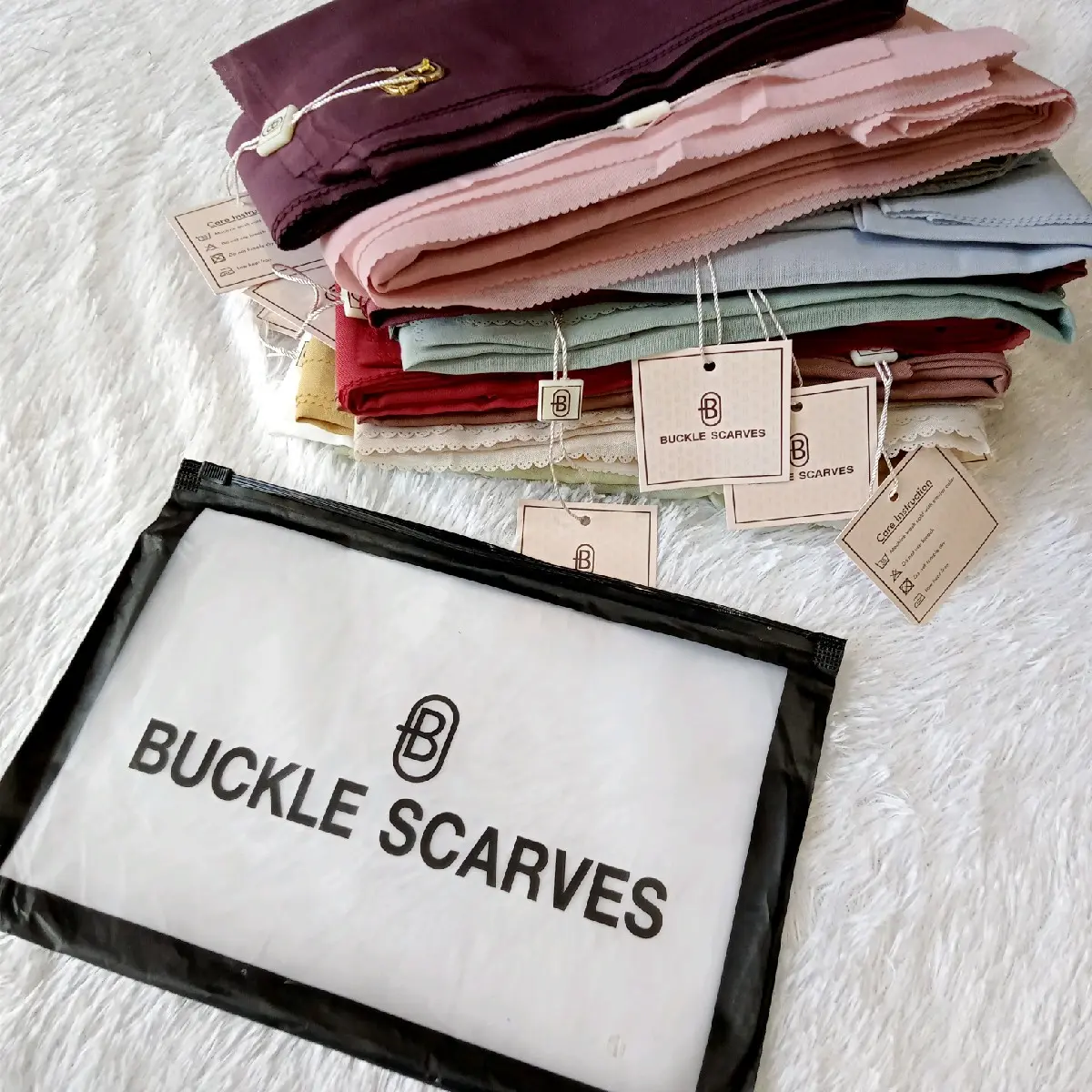 Segiempat Voal Paris Premium by Buckle Scarves Packing Pouch