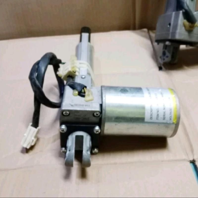 DINAMO MOTOR LINEAR ACTUATOR 120V-0.50A-LOAD 3000N 2