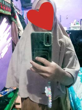 Product Review of (71k Get 3) Kerudung Instan Bergo Maryam Tali Non Pad Crinkle Airflow Size L - Muhajirin Hijab muslim syari Nyaman Panjang from A**3 0