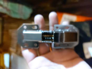 Product Review of 90 Concealed Hinges No-Drilling Hinge Hydraulic Cupboard Door Hinge Concealed Hinge with Screw from S**e 2