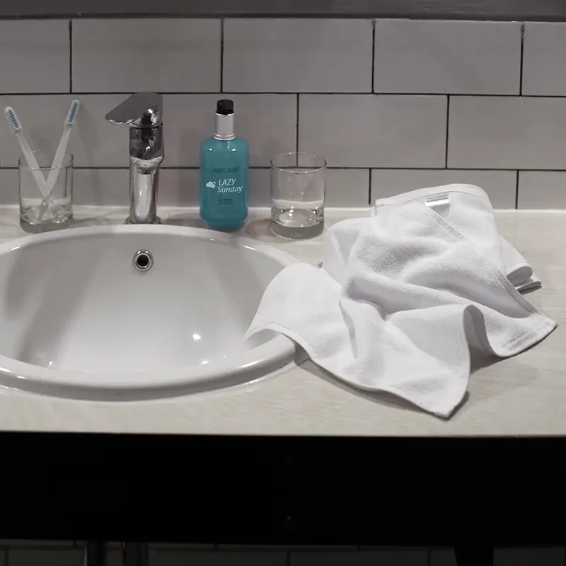 Handuk Muka / Face Towel 30x30 cm - Hotel Collection 3