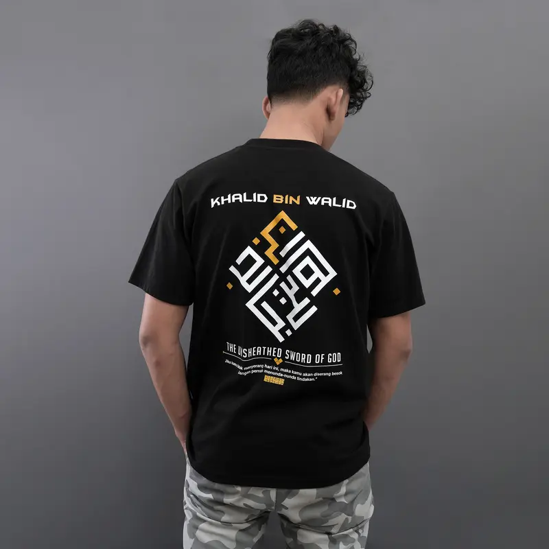 Kepswah Official - Kaos Khalid Bin Walid Kaligrafi - Baju Sahabat Nabi Dakwah Muslim Islami - T-Shirt Combed 24s Pria Unisex 0