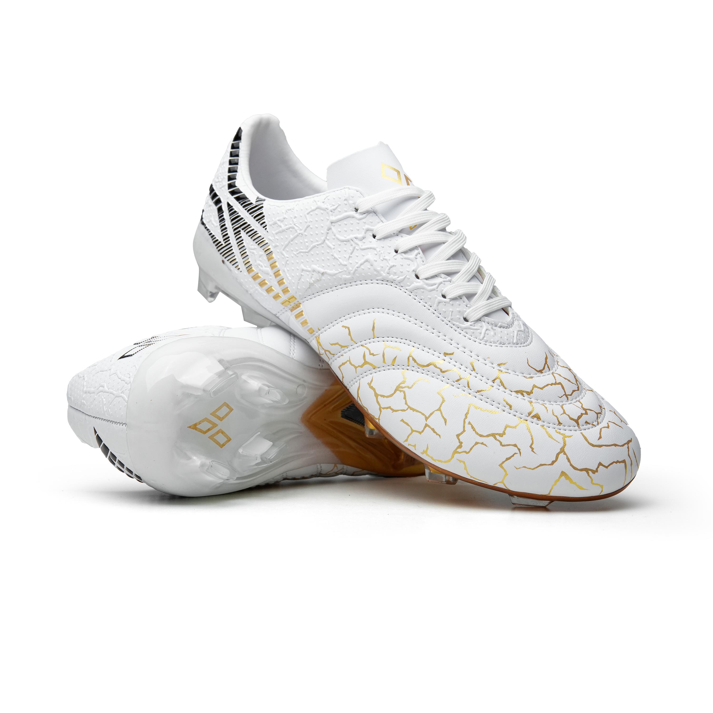 Sepatu Bola Original BLASTER Stromix 02 Putih Gold Unisex Sport