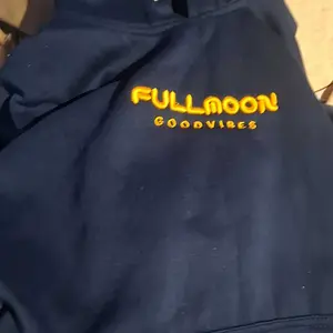 FULLMOON HOODIE JUMPER UNISEX PRIA WANITA PREMIUM M-XXL BORDIR TIMBUL/BORDIR 3D Fleece Motif Tebal Sweater Lembut Distro Casual Zipper Bandung