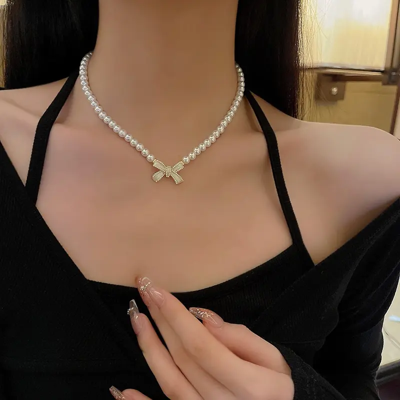 Bow Pendant Pearl Necklace Fashion Faux Pearl Pendant High Quality Clavicle Necklace