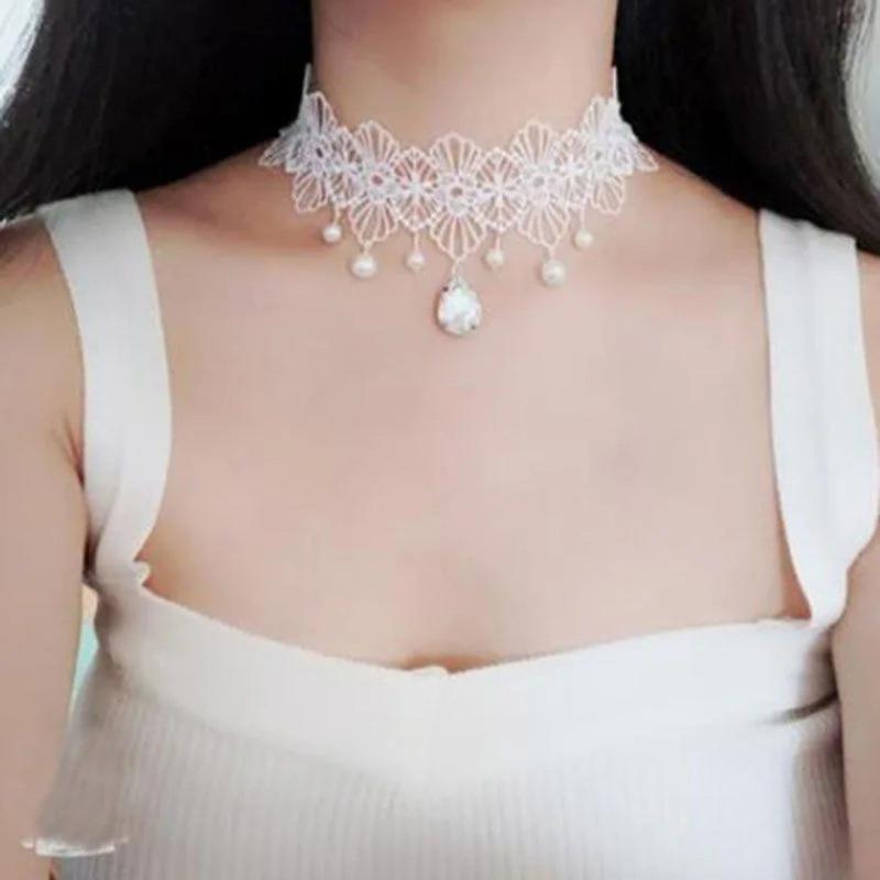 Product Introduction of Aksesoris Kalung Lace Resin Vintage Gaya Retro Elegan - Model Terbaru 6