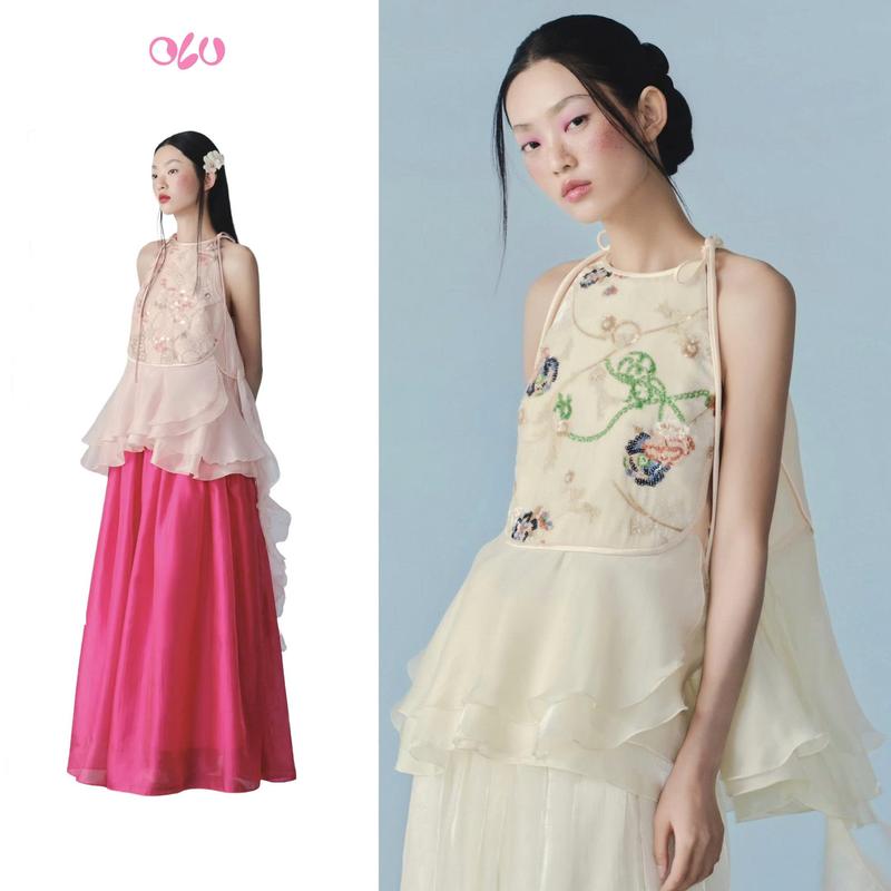   Không kèm chân váy  Áo yếm phối bèo đính kết thủ công Nguyệt Cát và Uyển Dao phù hợp dịp lễ Tết OLV 