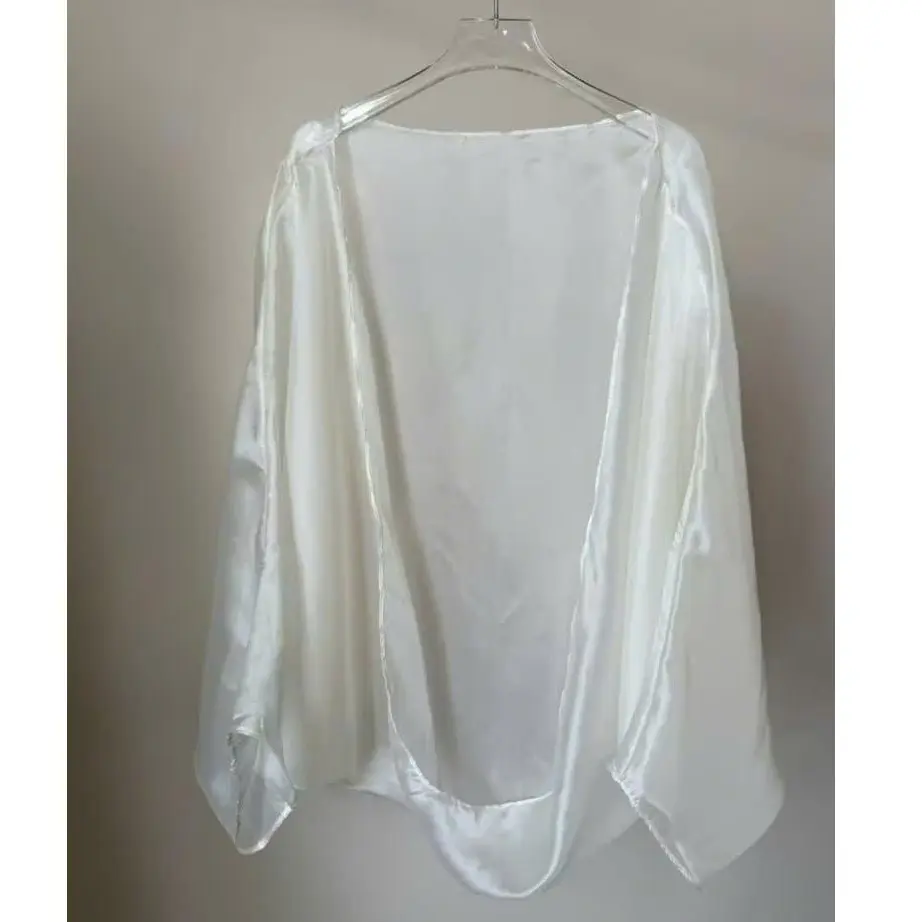 Áo choàng tơ - áo khoác vai chất liệu tơ lụa freesize 39kg đến 60kg KINI-Style. | BigBuy360 - bigbuy360.vn