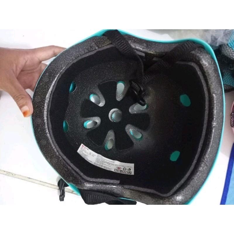 helm sepatu roda/ helm sepeda anak lengkap dekker import 6