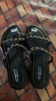 Product Review of Sandal Wanita Platform Jepit Rantai SR-01 from H**a 0